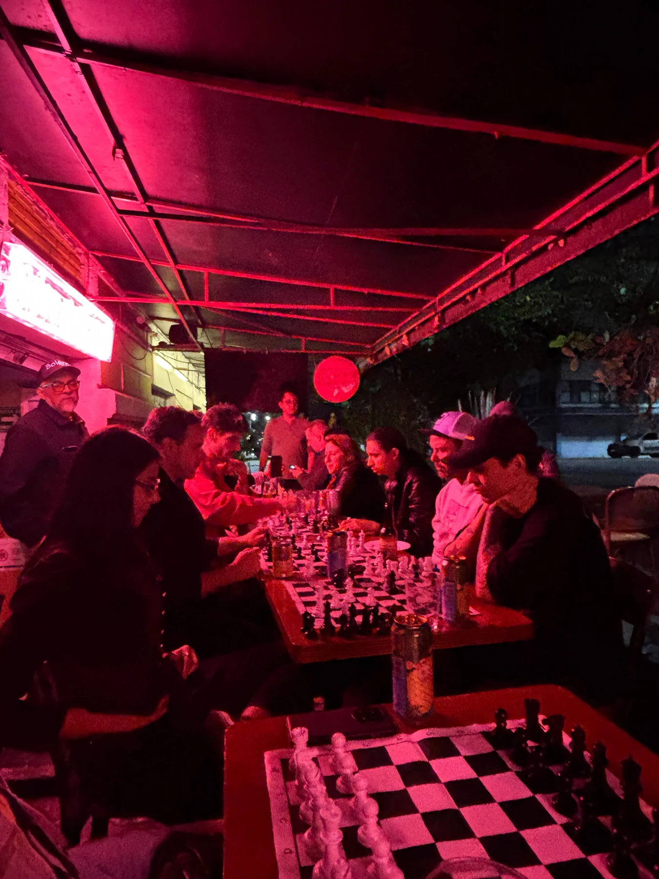 Comunidad Legión Senet jugando ajedrez
